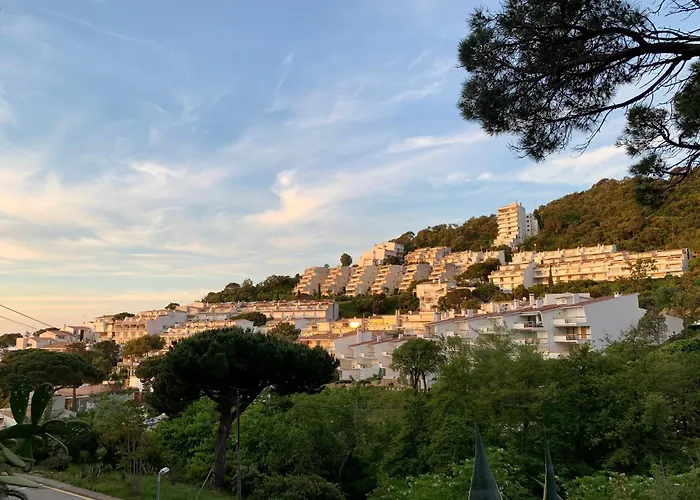 ⭑ Sea Views + Private Beach. What Else? ⭑