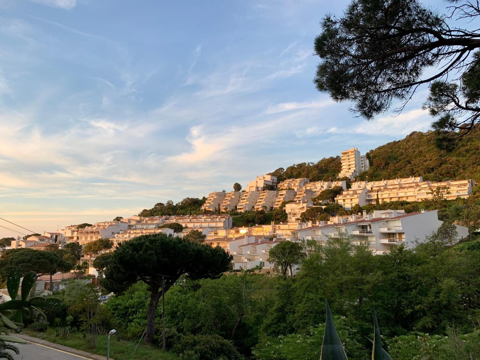Apartament ⭑ Sea Views + Private Beach. What Else? ⭑ Tossa de Mar